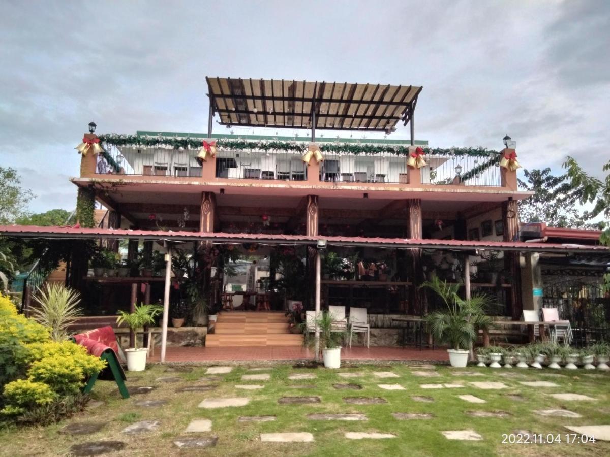 Casa De Robles Tanay Rizal Hotel Bagian luar foto