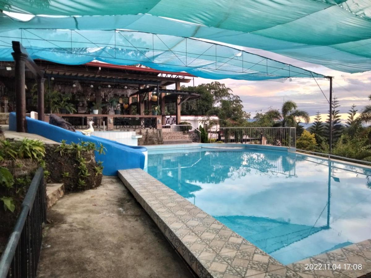 Casa De Robles Tanay Rizal Hotel Bagian luar foto