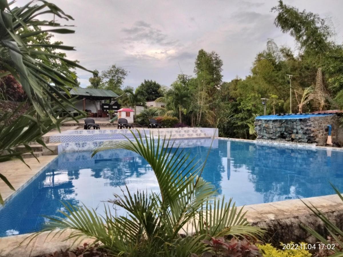 Casa De Robles Tanay Rizal Hotel Bagian luar foto