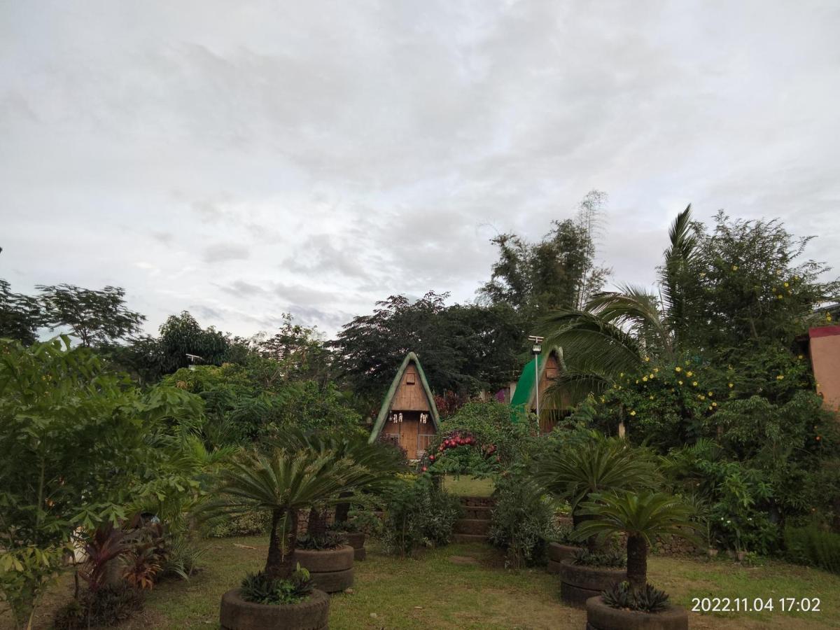 Casa De Robles Tanay Rizal Hotel Bagian luar foto