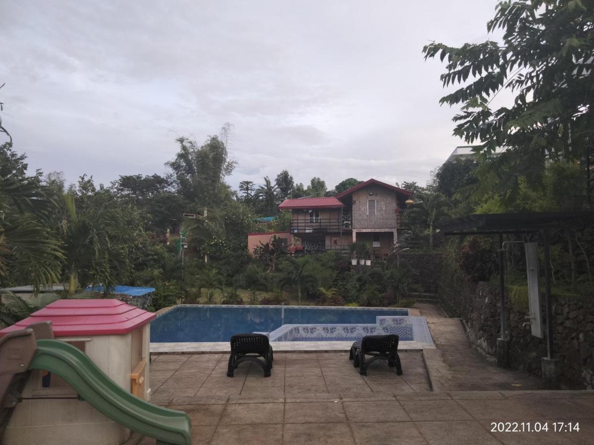 Casa De Robles Tanay Rizal Hotel Bagian luar foto